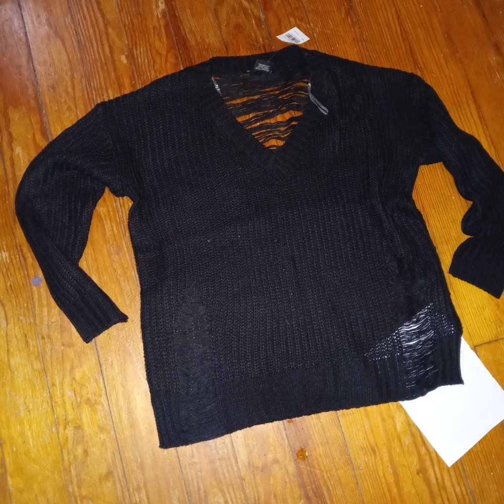 Distressed Ripped Black New with tags Sweater lge.